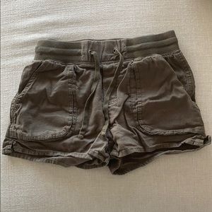 Garage Cargo Shorts